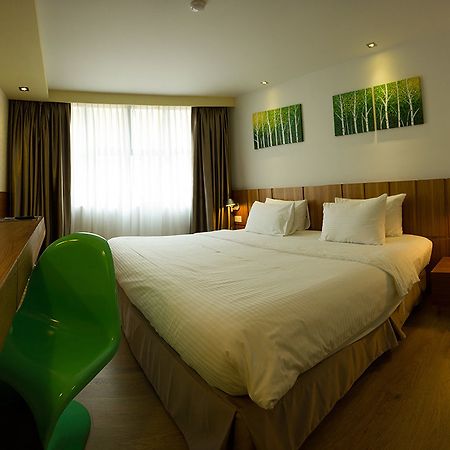French Hotel Іпох Екстер'єр фото