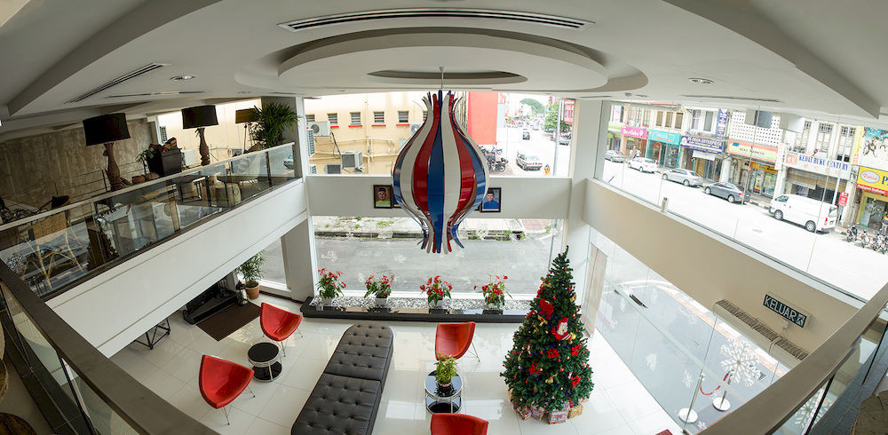 French Hotel Іпох Екстер'єр фото